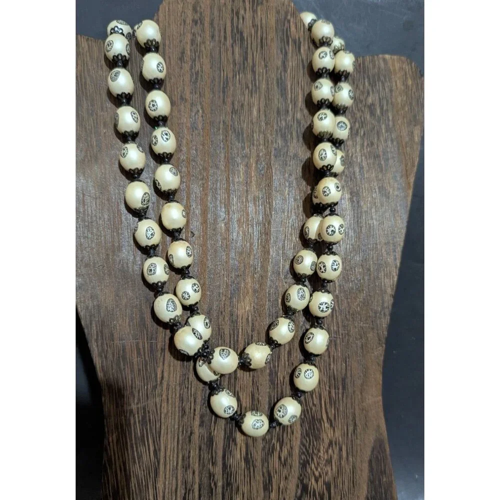Handcrafted Double-Strand Cream Bead Necklace  Black Accents Floral‎ Etched